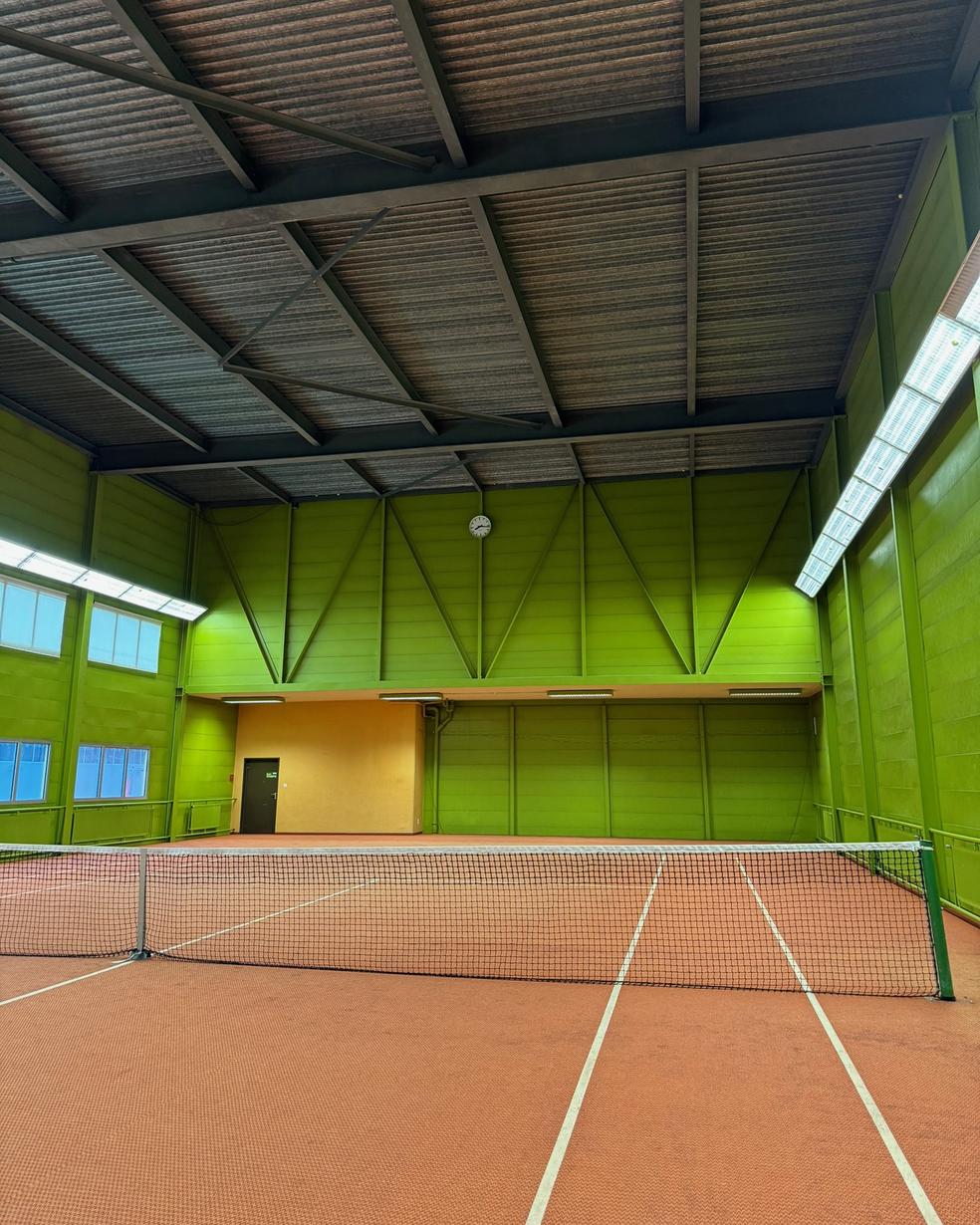 Bild von Vom Tennisplatz zum Home of Bardogs